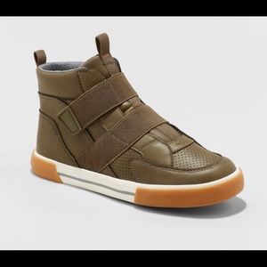 Cat & Jack Jamison boys boots sz:1 olive (NWT)
